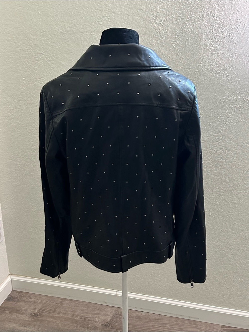 Harley-Davidson Studded Lambskin Leather Jacket Size Large - Picture 3 of 14